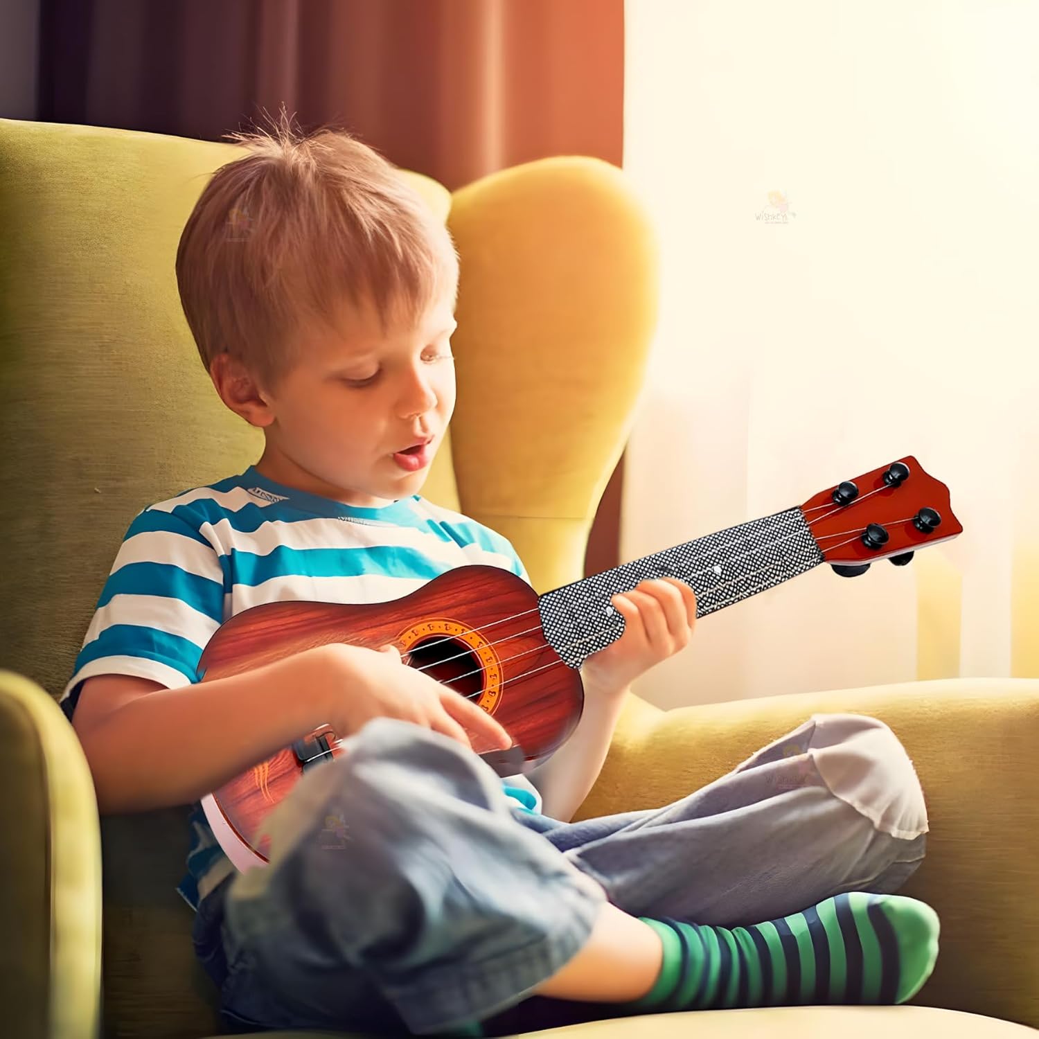 Guitar as an educational musical instrument for learning